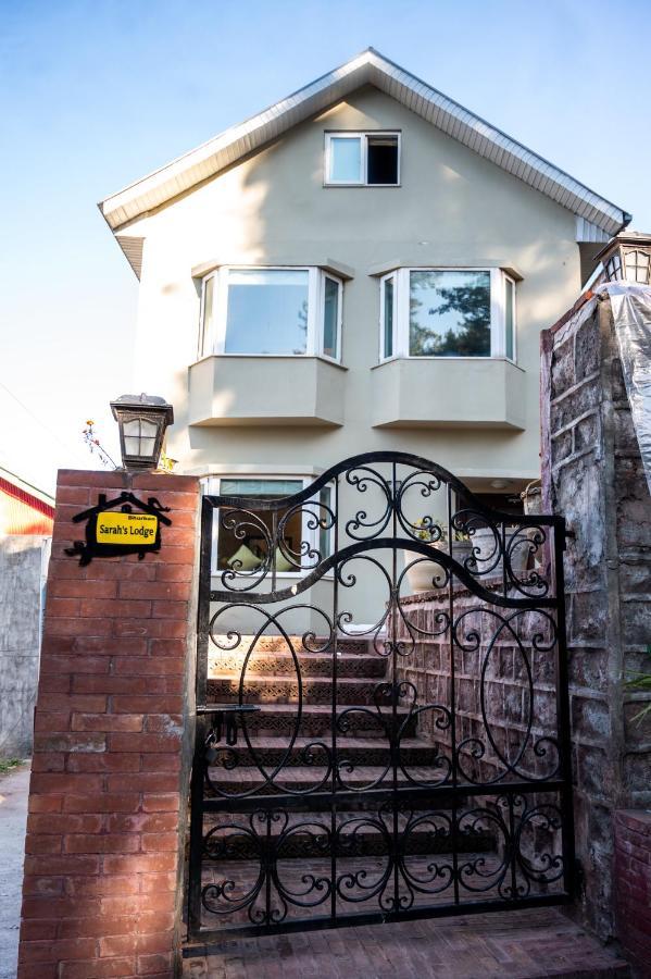 Sarah'S Lodge Murree Esterno foto