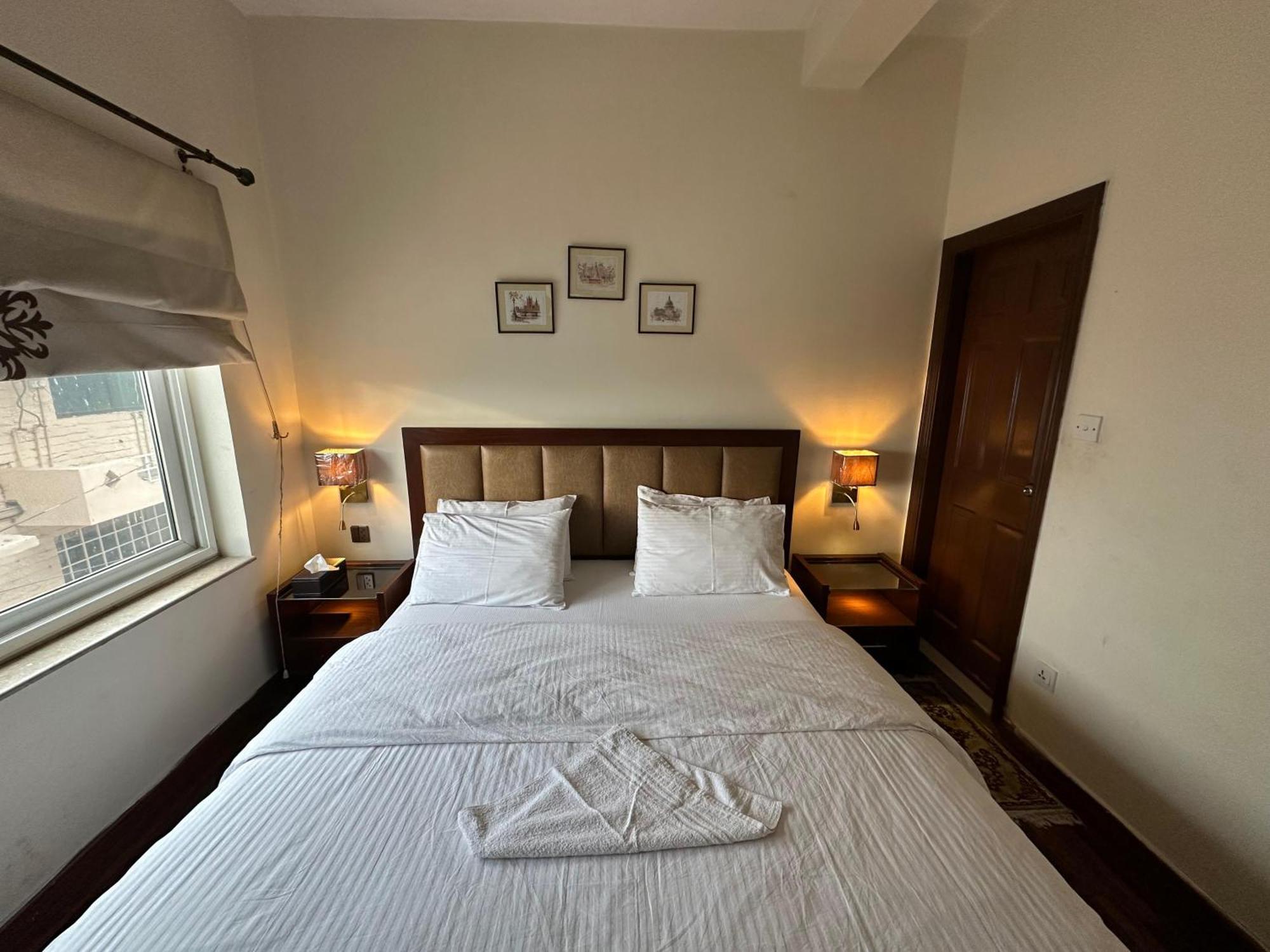 Sarah'S Lodge Murree Esterno foto